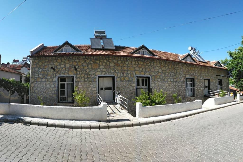 فتحية Stone Home Rooms المظهر الخارجي الصورة